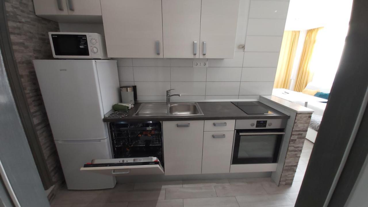 Apartments Druzianic Makarska Bagian luar foto
