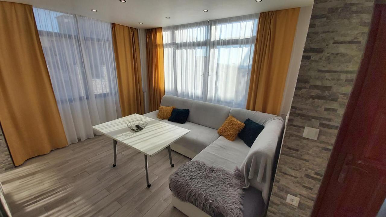 Apartments Druzianic Makarska Bagian luar foto