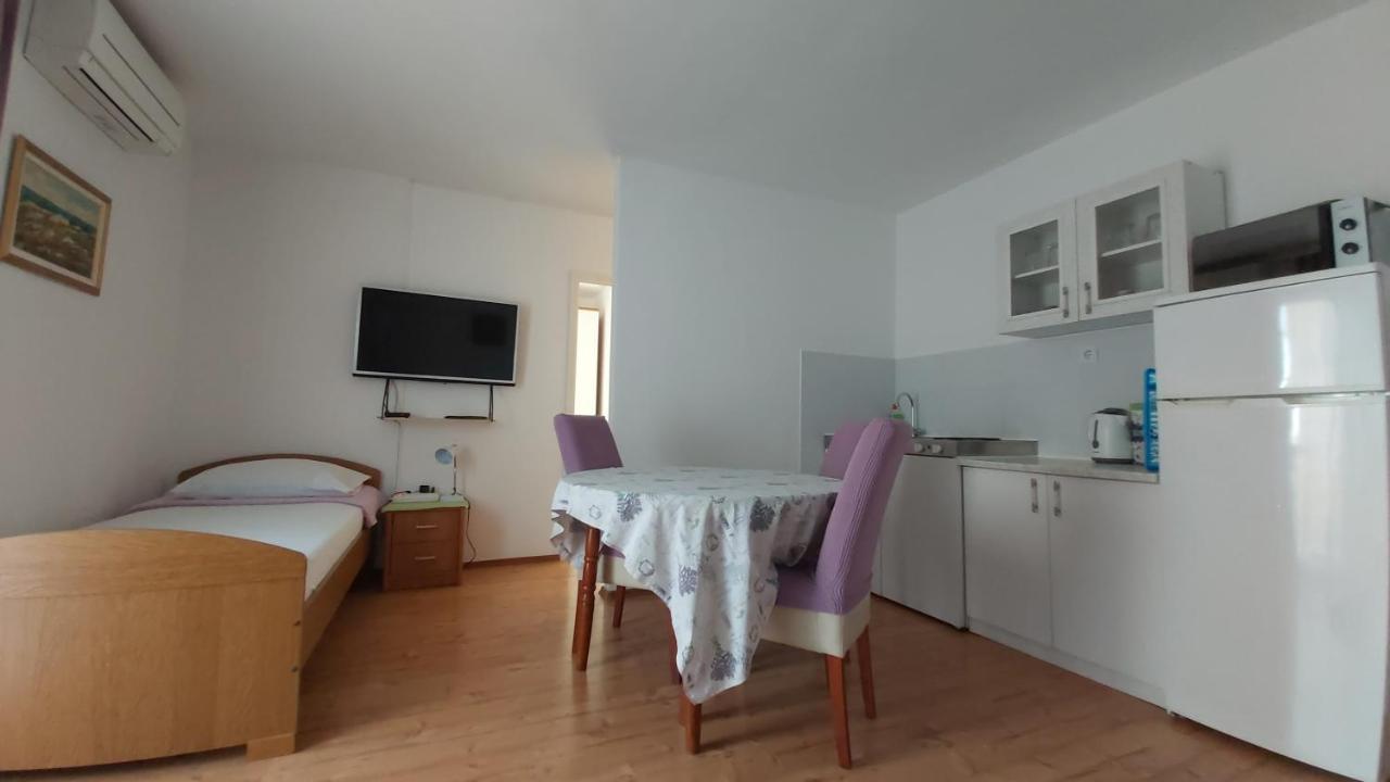 Apartments Druzianic Makarska Bagian luar foto
